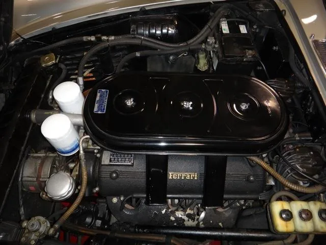 Ferrari 330 GT 2+2